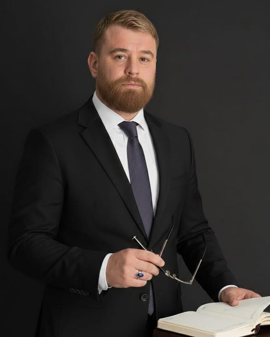 Aynadaki Yabancıdan Kendine Yolculuk